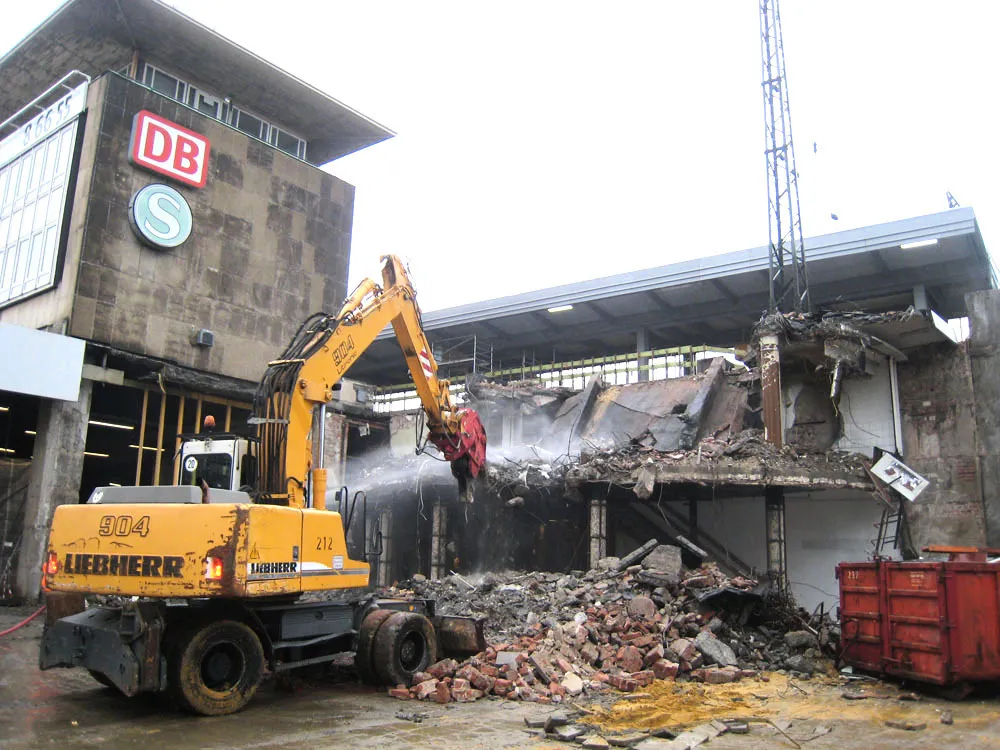 Hbf Essen Abbruch (c) iandus